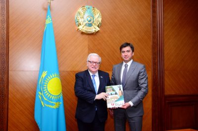 ӘБДІРАХЫМОВ ҰЛЫБРИТАНИЯ ЕЛШІСІМЕН КЕЗДЕСТІ ӘБДІРАХЫМОВ ҰЛЫБРИТАНИЯ ЕЛШІСІМЕН КЕЗДЕСТІ